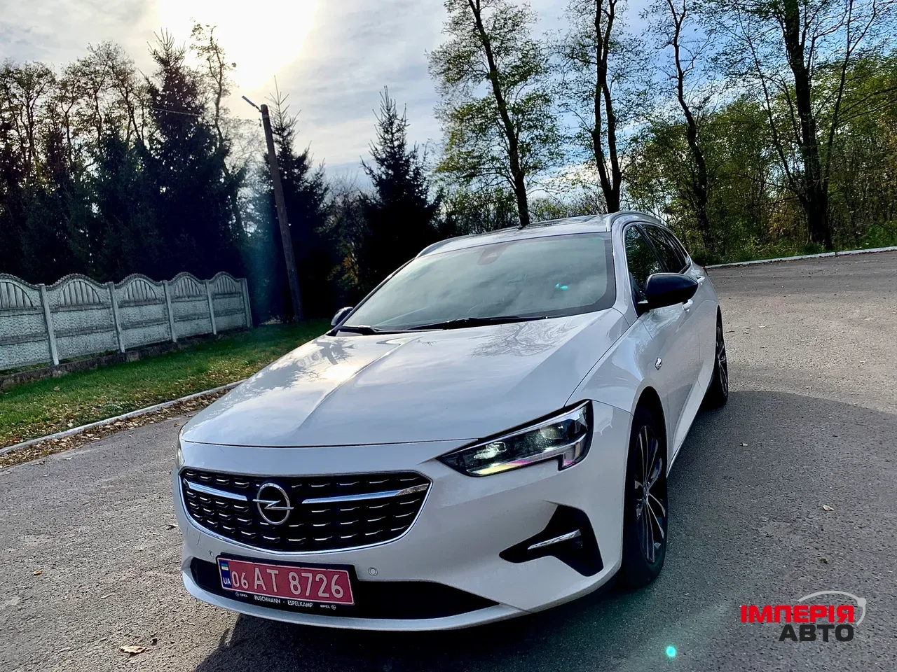 Opel Insignia - фото 1