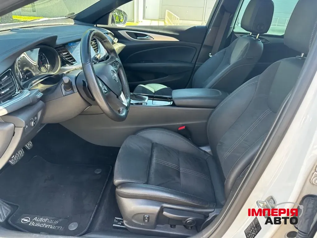 Opel Insignia - фото 17