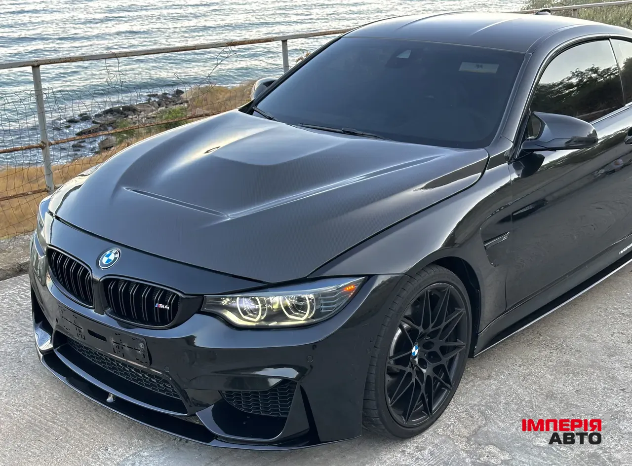 BMW M4 - фото 5