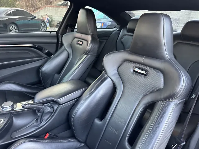 BMW M4 - фото 3
