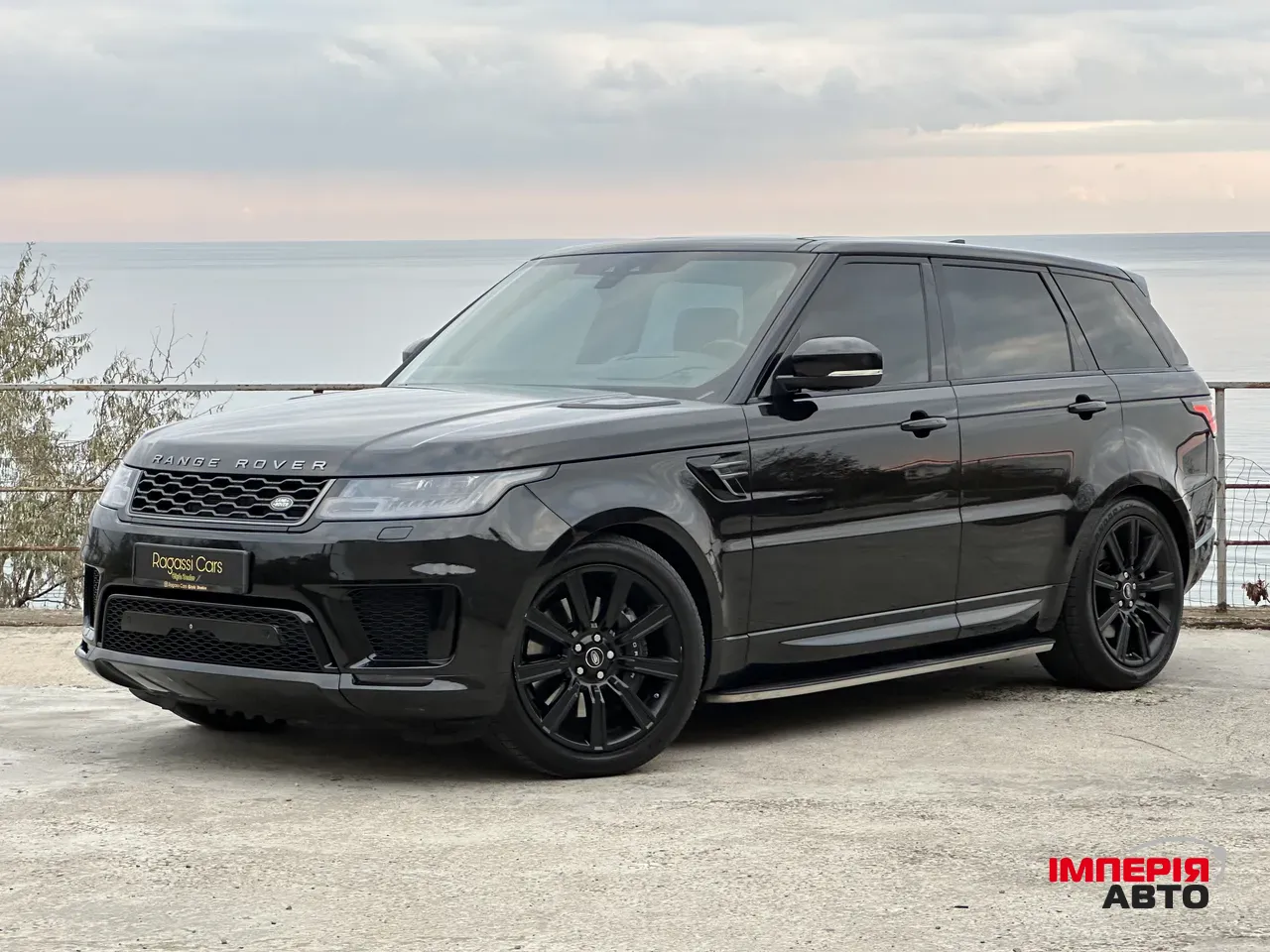 Land Rover Range Rover Sport - фото 1