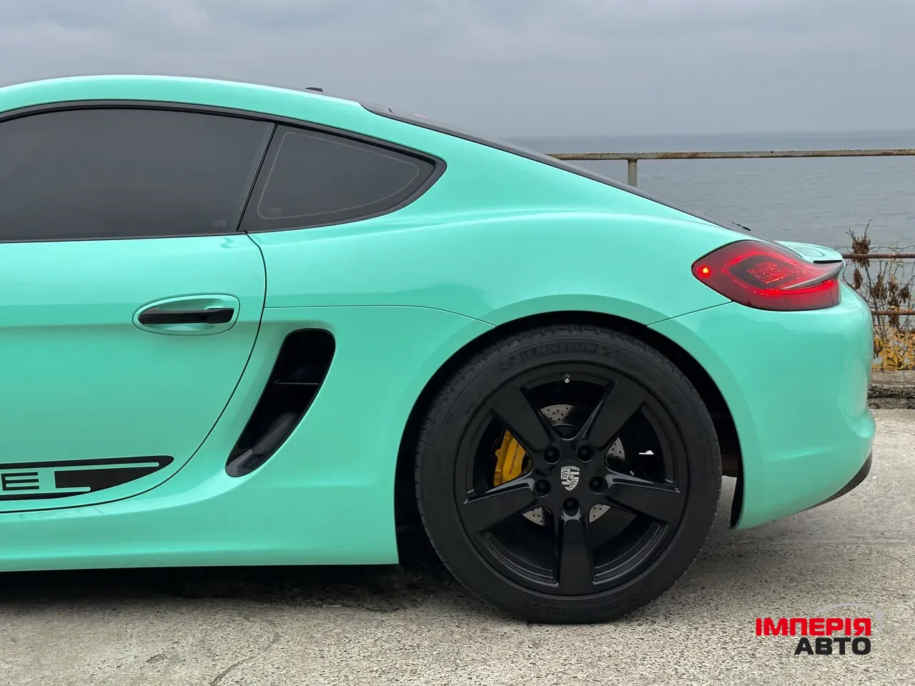 Porsche Cayman - фото 9