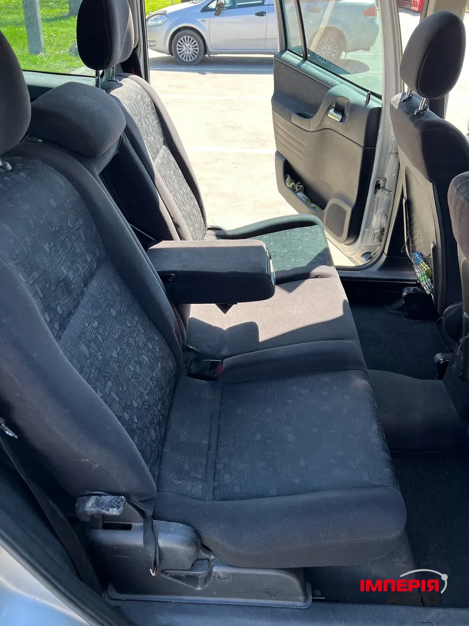 Opel Zafira - фото 16