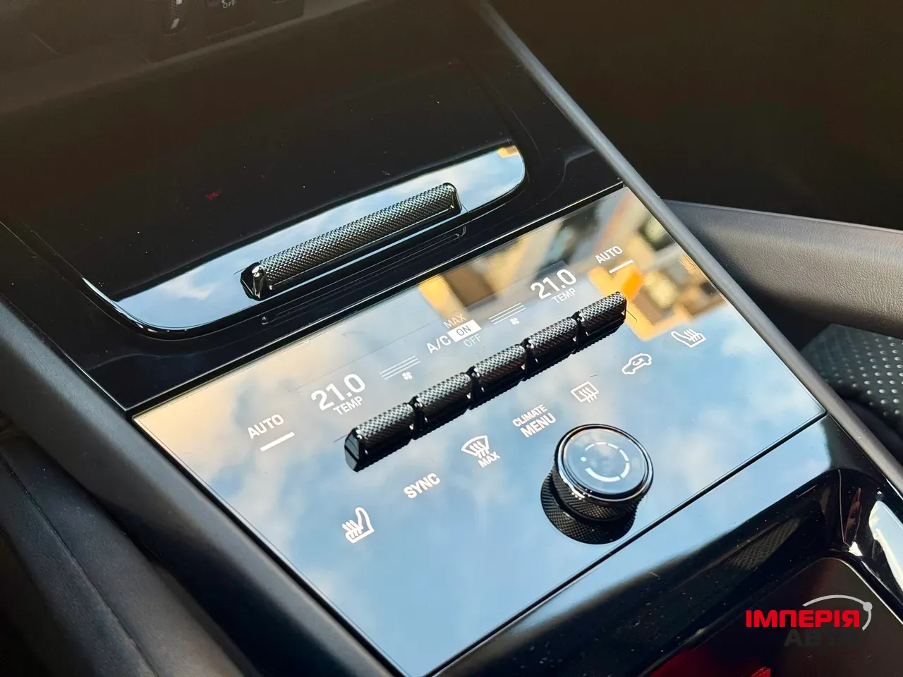 Porsche Cayenne - фото 13