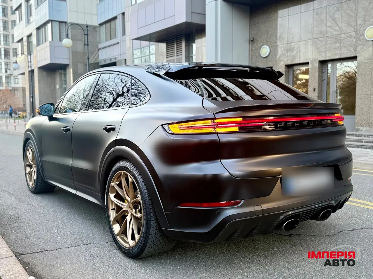 Porsche Cayenne - фото 2