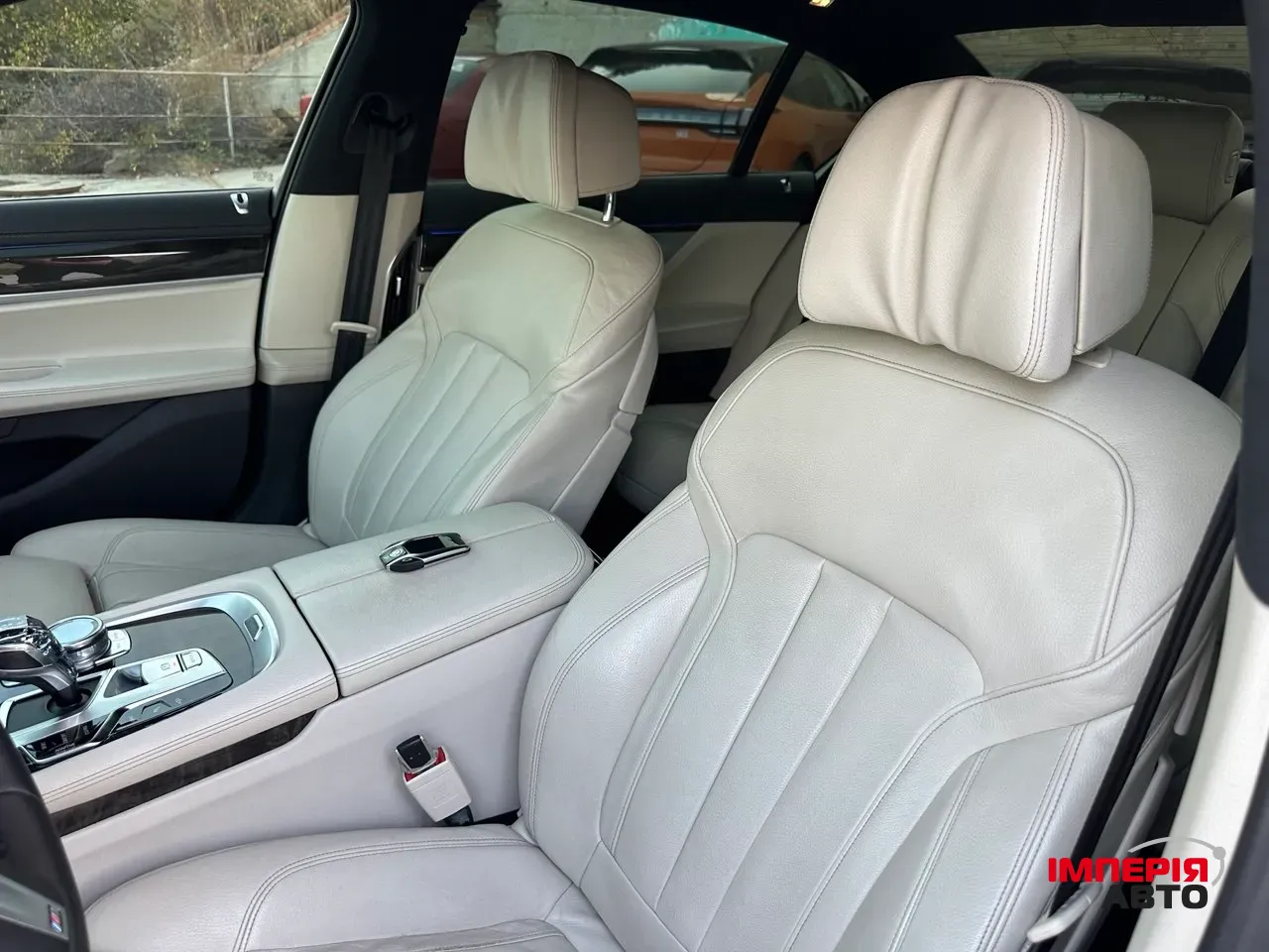 BMW 7 серії - фото 23