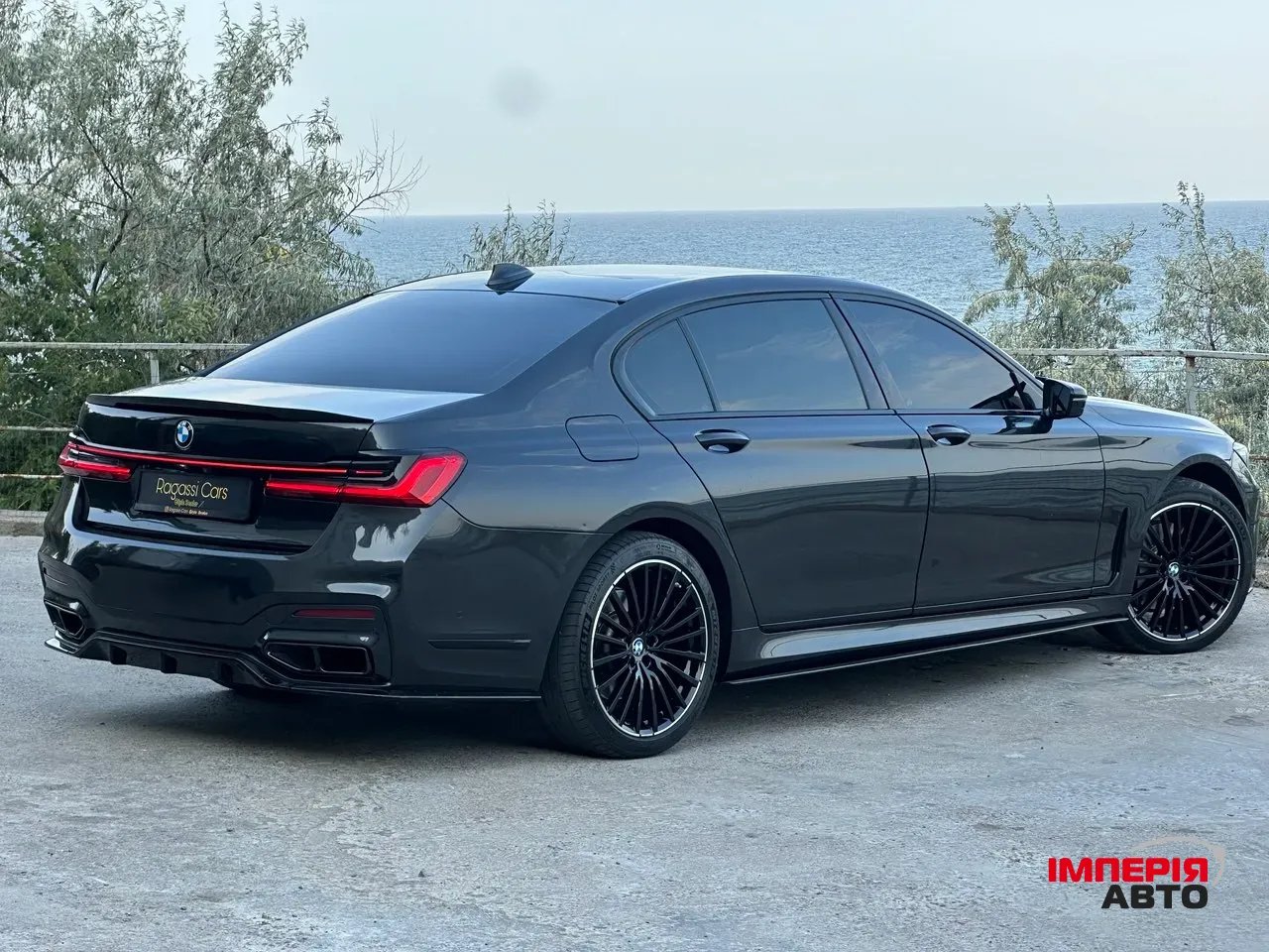 BMW 7 серії - фото 5