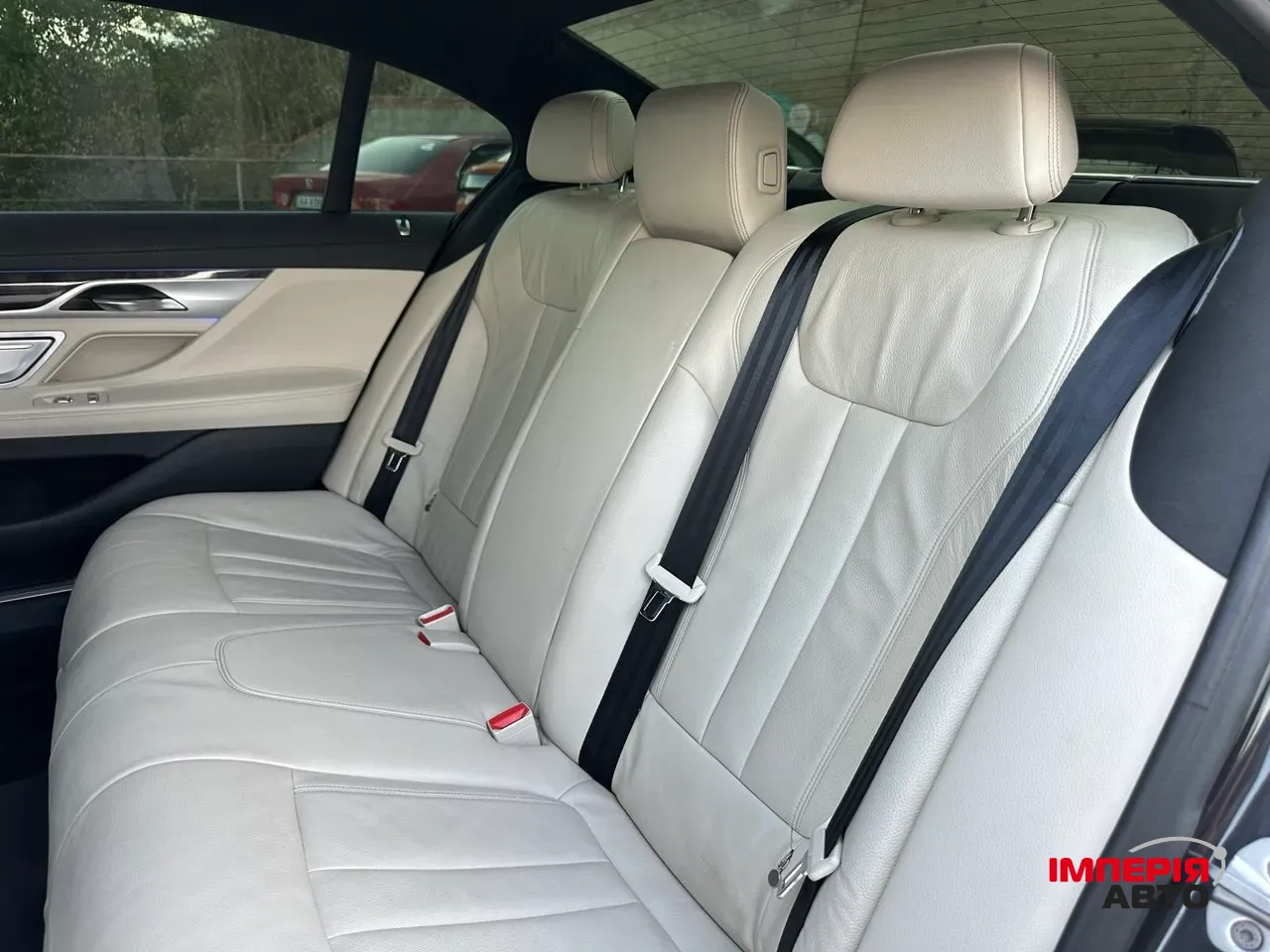 BMW 7 серії - фото 20