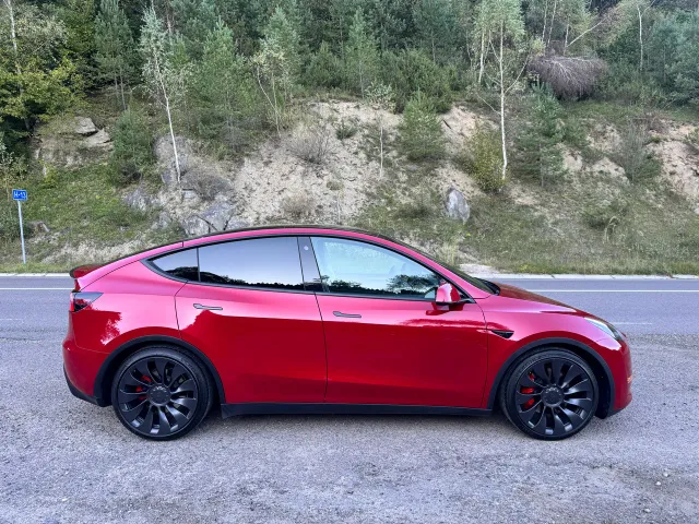 Tesla Model Y 2022, Львів, $28 700 - зображення 4
