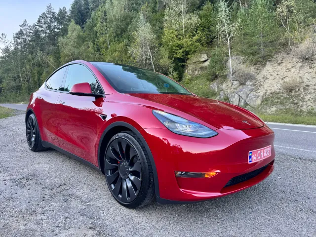 Tesla Model Y 2022, Львів, $28 700 - зображення 1