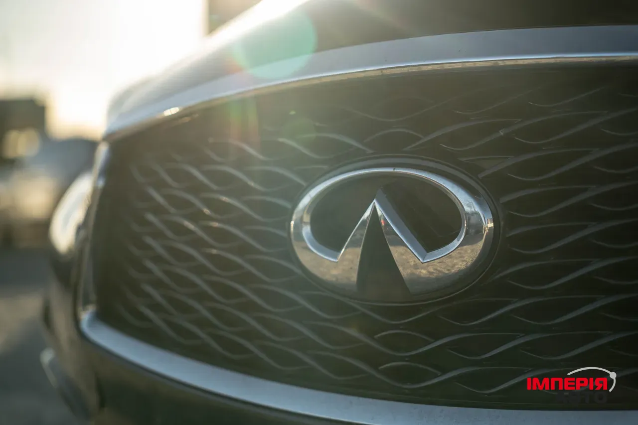 Infiniti QX30 - фото 11