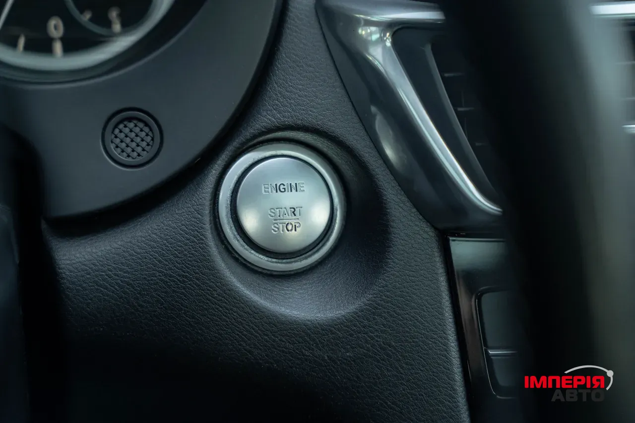 Infiniti QX30 - фото 27