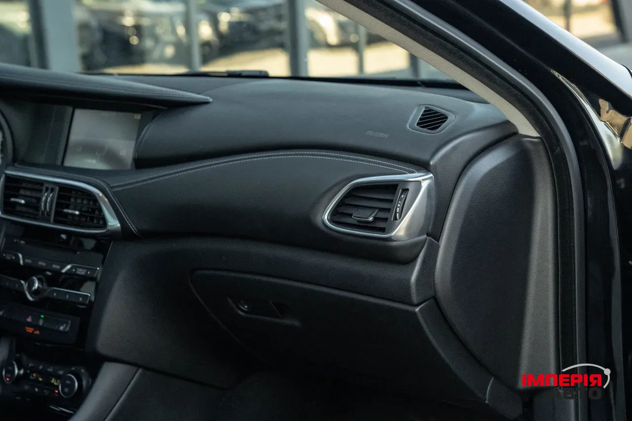 Infiniti QX30 - фото 34