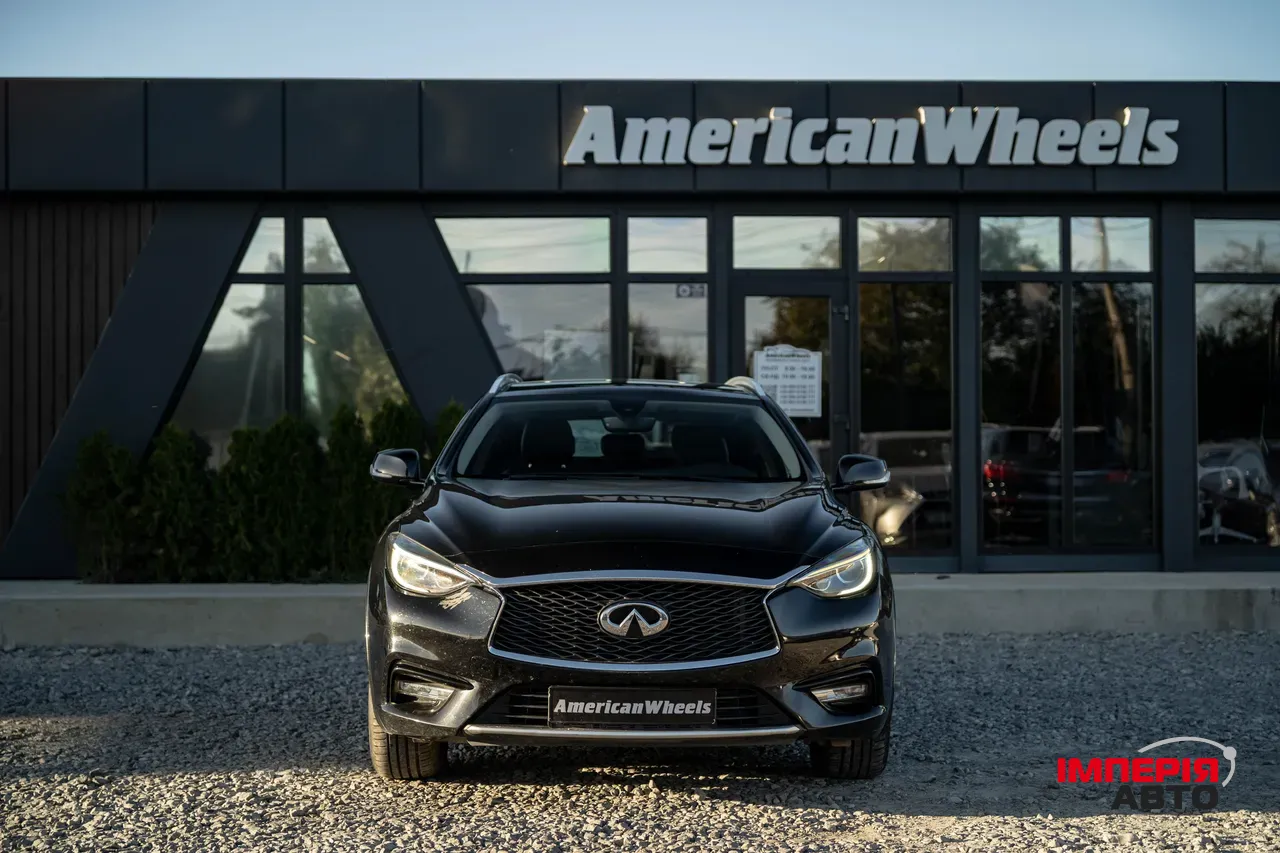 Infiniti QX30 - фото 2