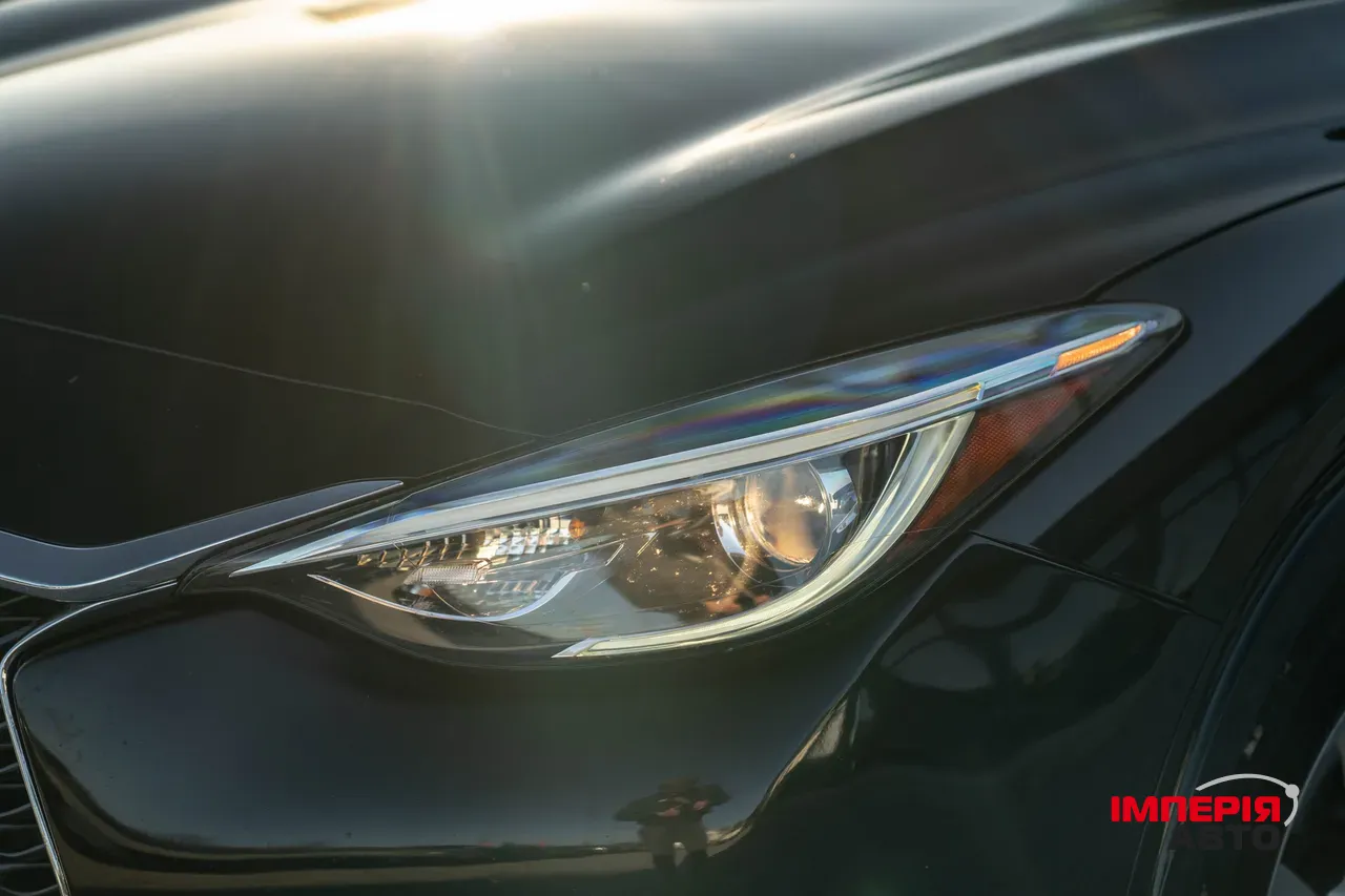 Infiniti QX30 - фото 12