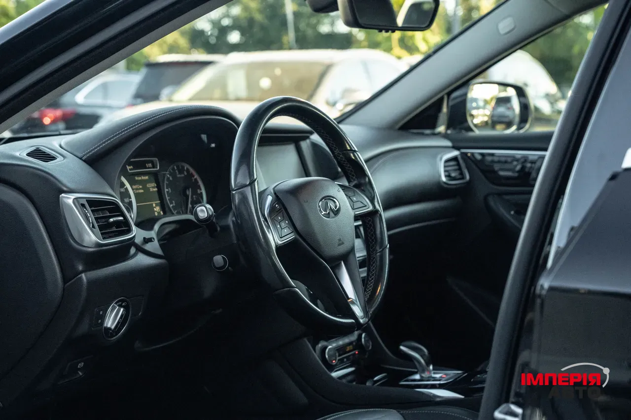 Infiniti QX30 - фото 20