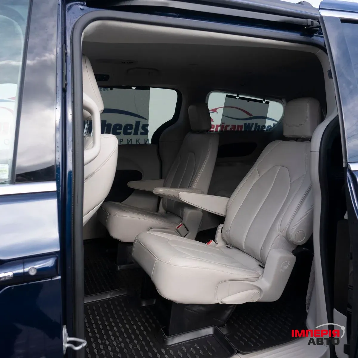 Chrysler Pacifica - фото 20