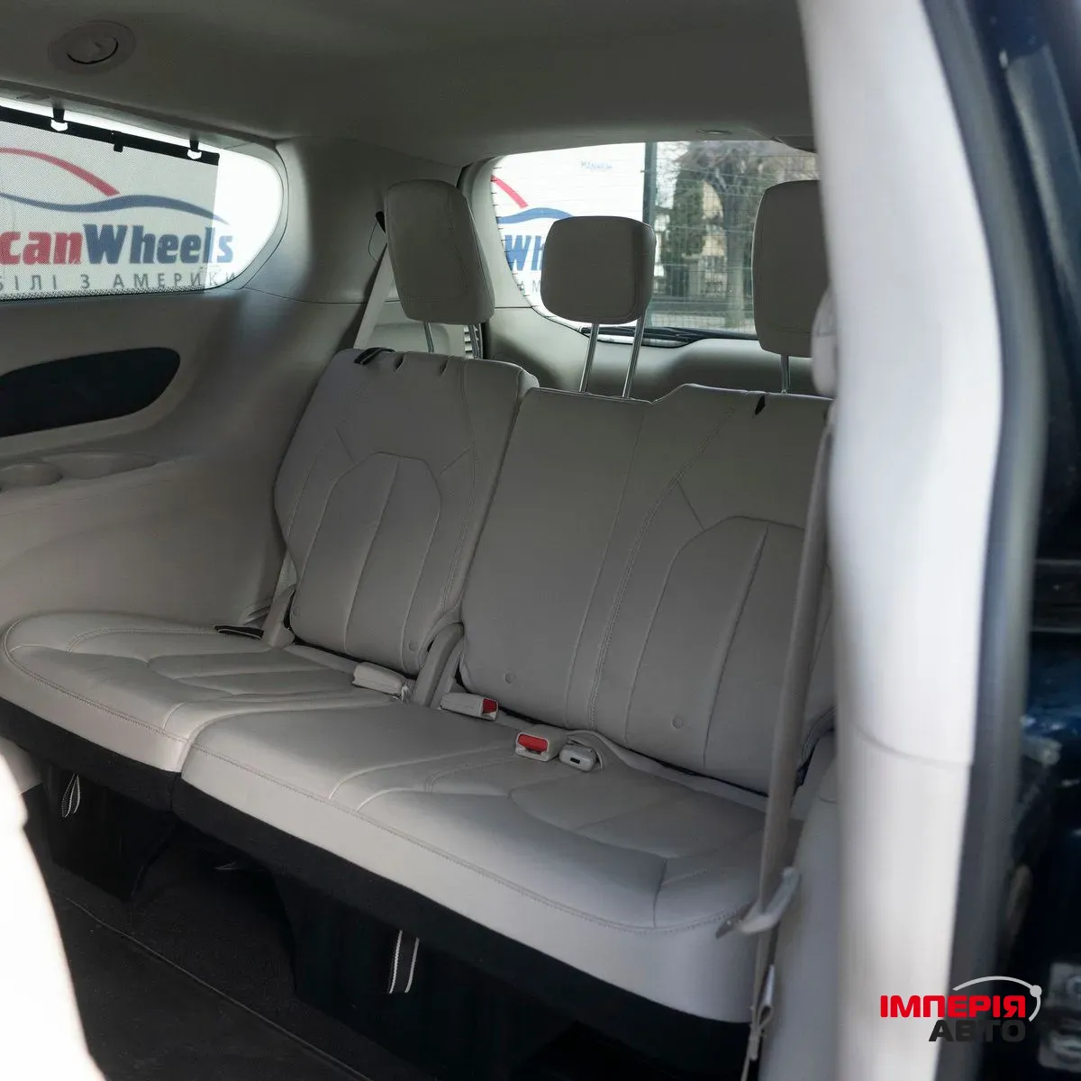 Chrysler Pacifica - фото 22