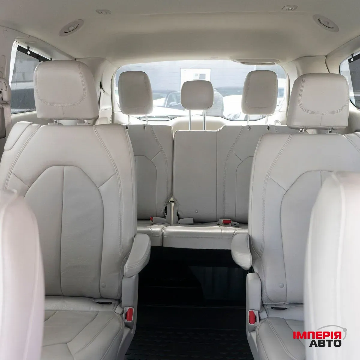 Chrysler Pacifica - фото 21