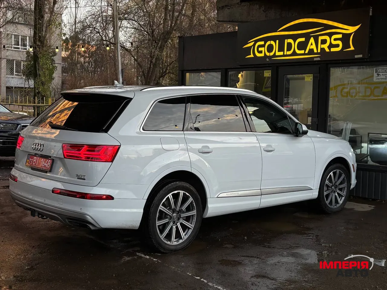 Audi Q7 - фото 15