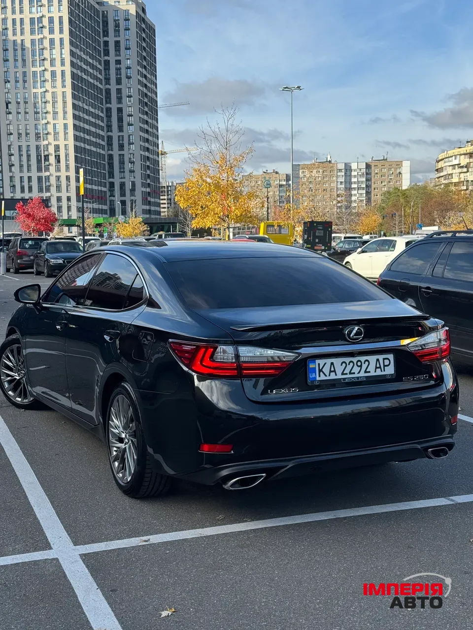 Lexus ES - фото 8