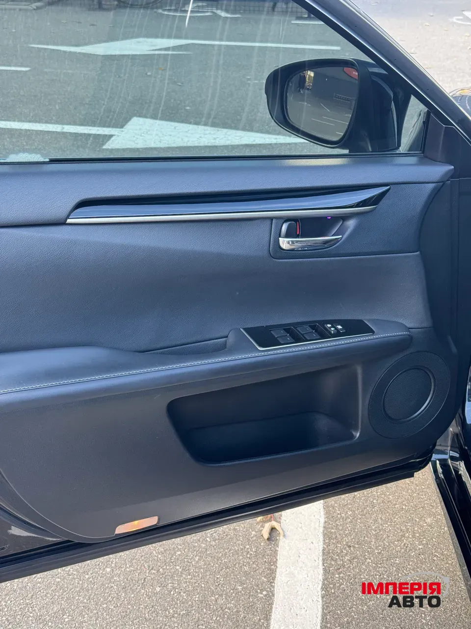 Lexus ES - фото 21