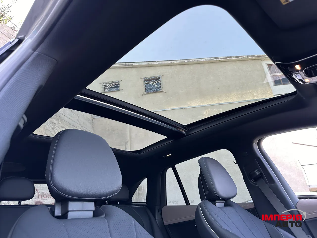 Mercedes-Benz EQE SUV - фото 27