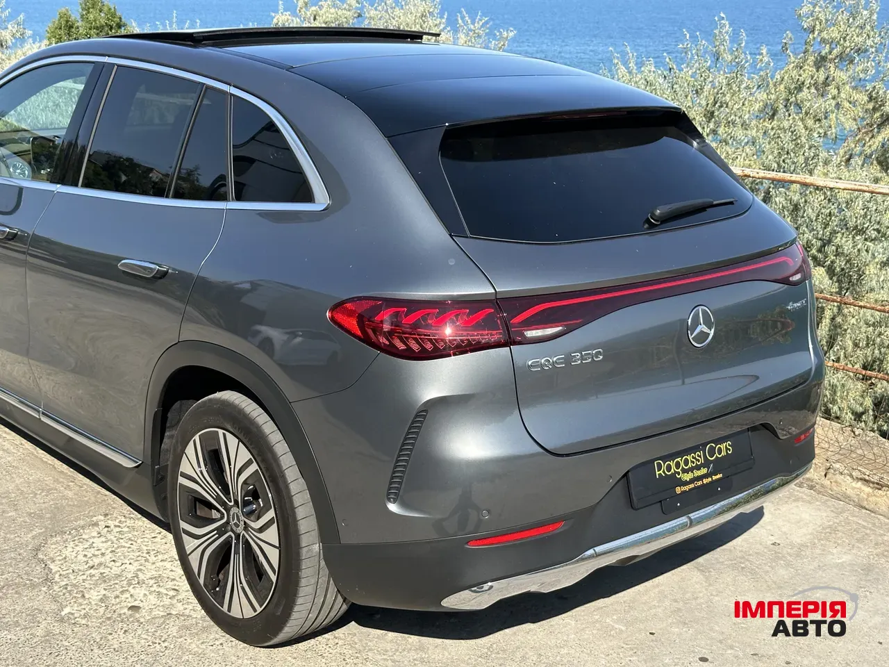 Mercedes-Benz EQE SUV - фото 7