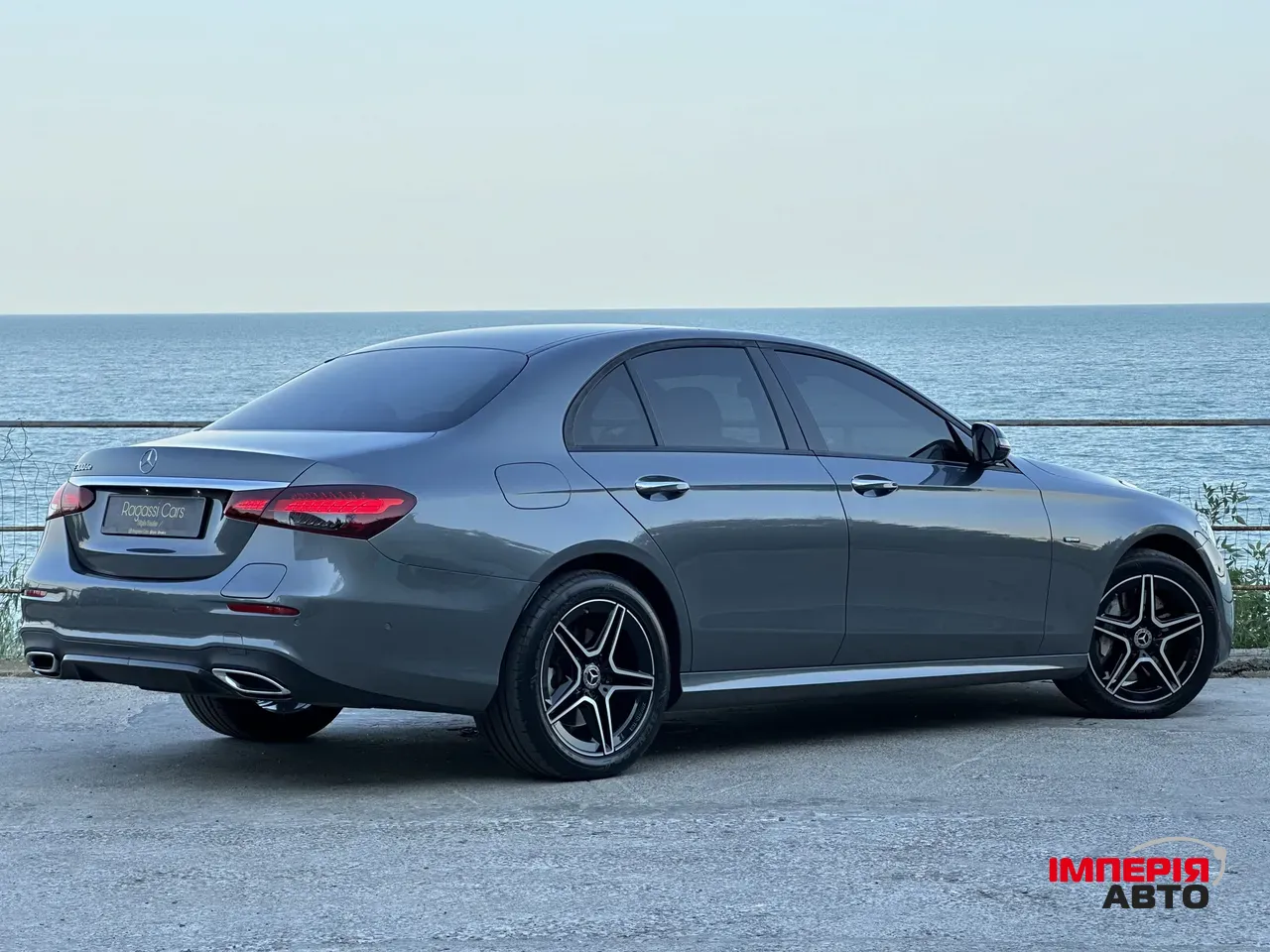 Mercedes-Benz E-Класс - фото 7
