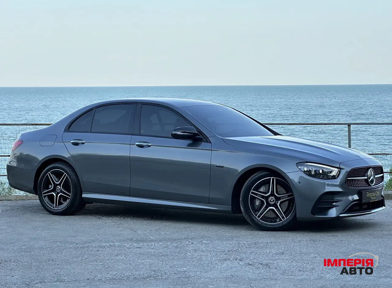 Mercedes-Benz E-Класс - фото 1