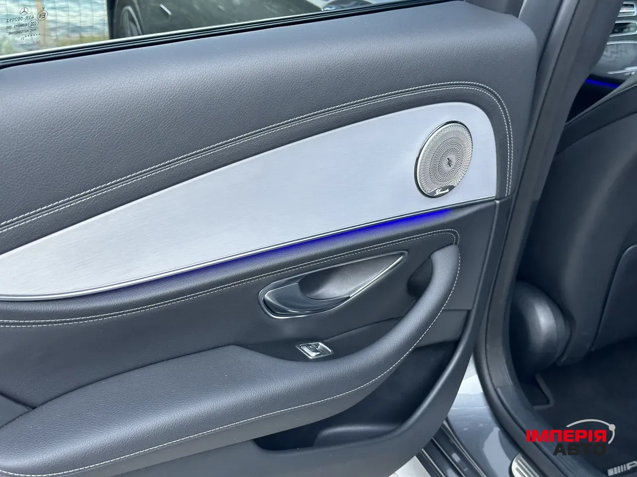 Mercedes-Benz E-Класс - фото 24