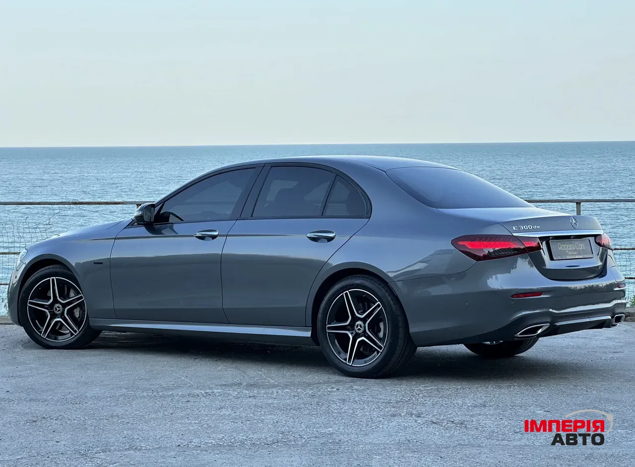 Mercedes-Benz E-Класс - фото 5