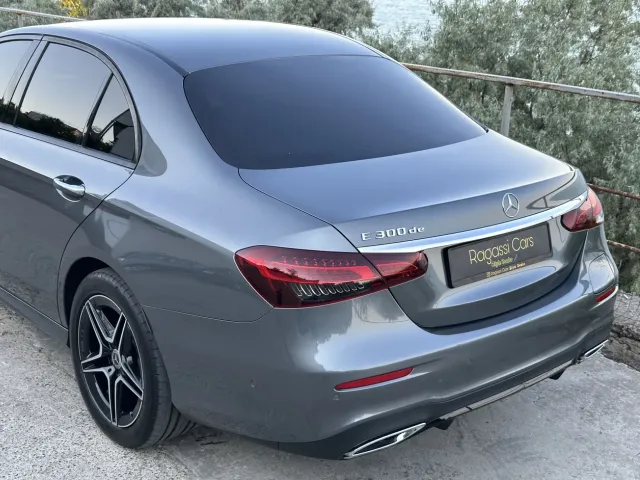 Mercedes-Benz E-Класс - фото 4