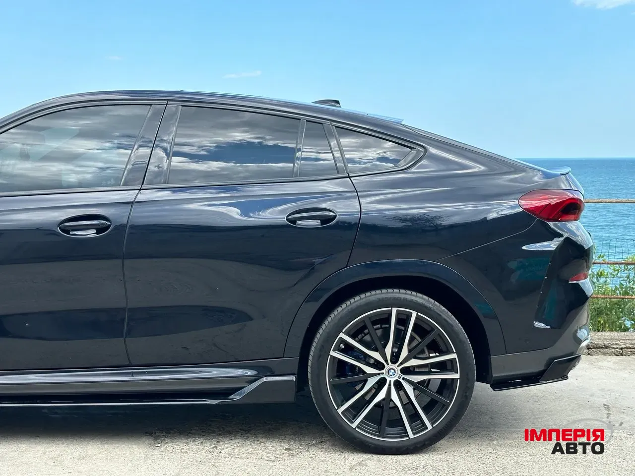 BMW X6 - фото 10