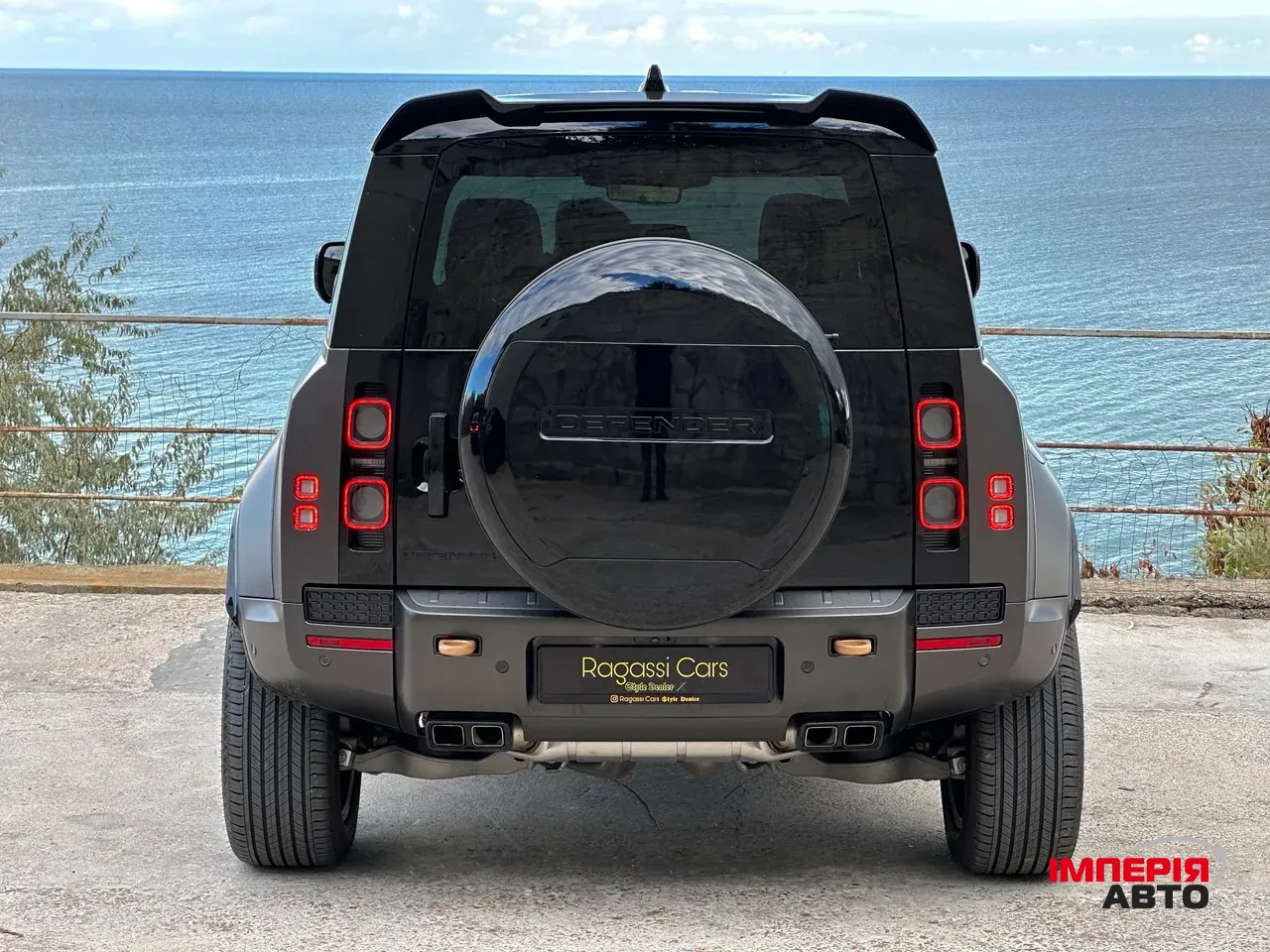 Land Rover Defender - фото 6