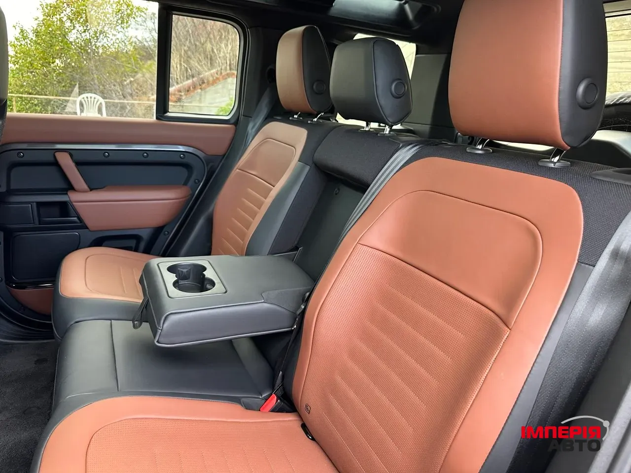 Land Rover Defender - фото 24