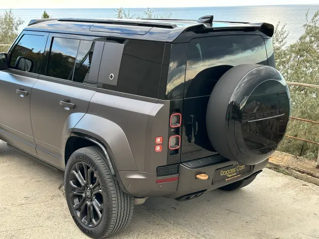 Land Rover Defender - фото 5