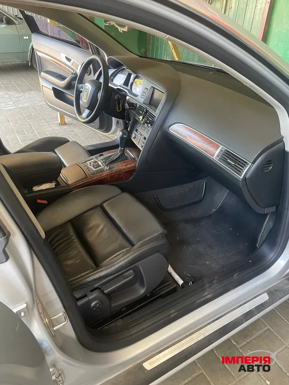 Audi A6 - фото 10