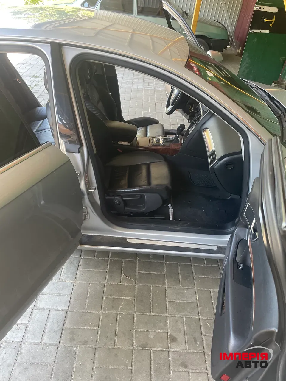 Audi A6 - фото 11