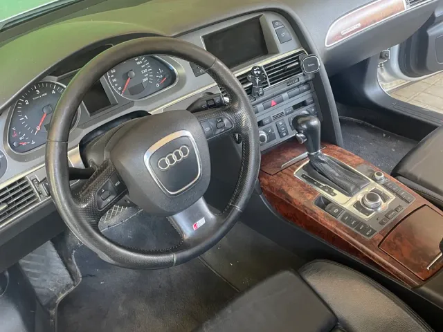 Audi A6 - фото 2