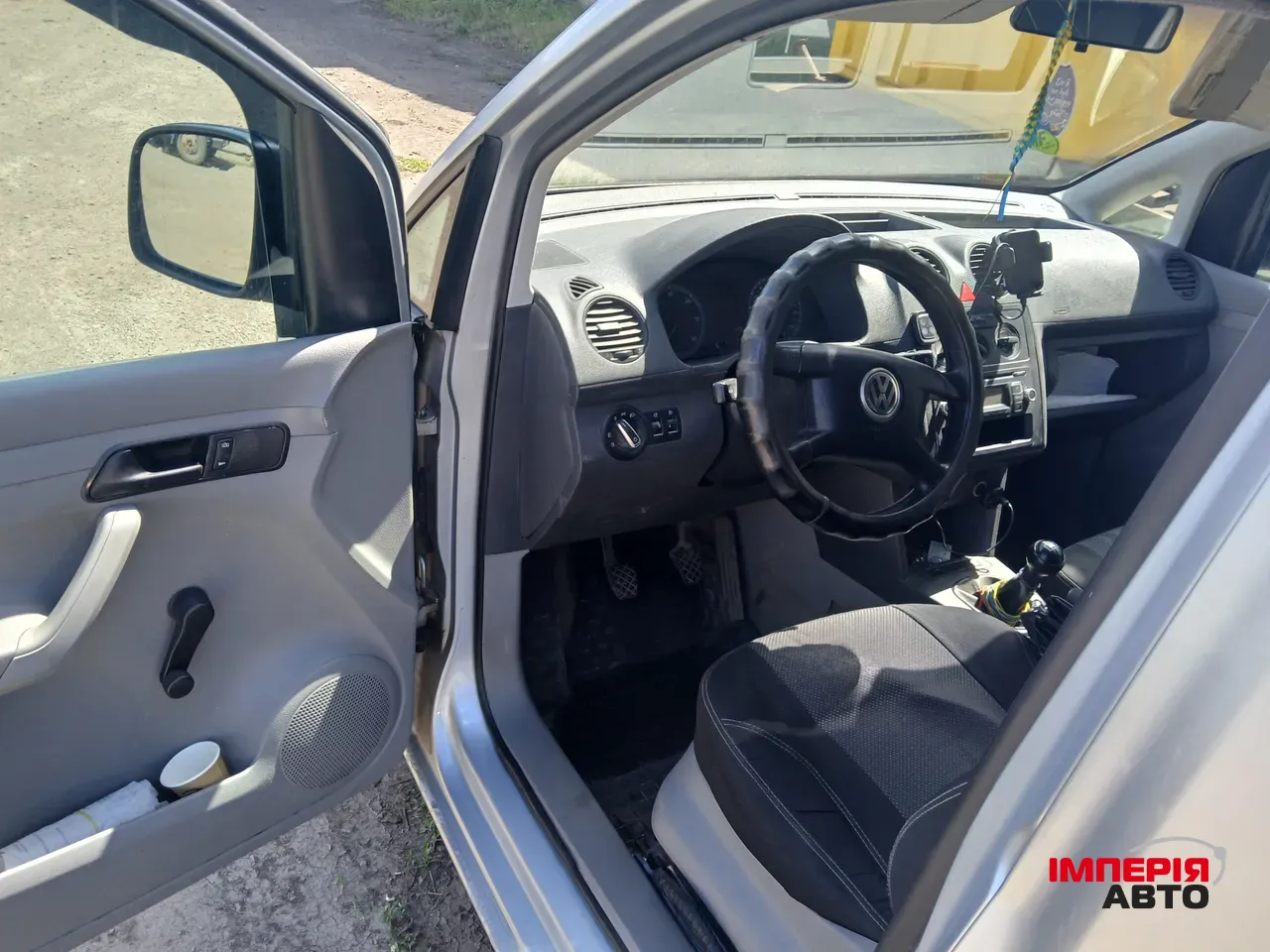 Volkswagen Caddy - фото 6