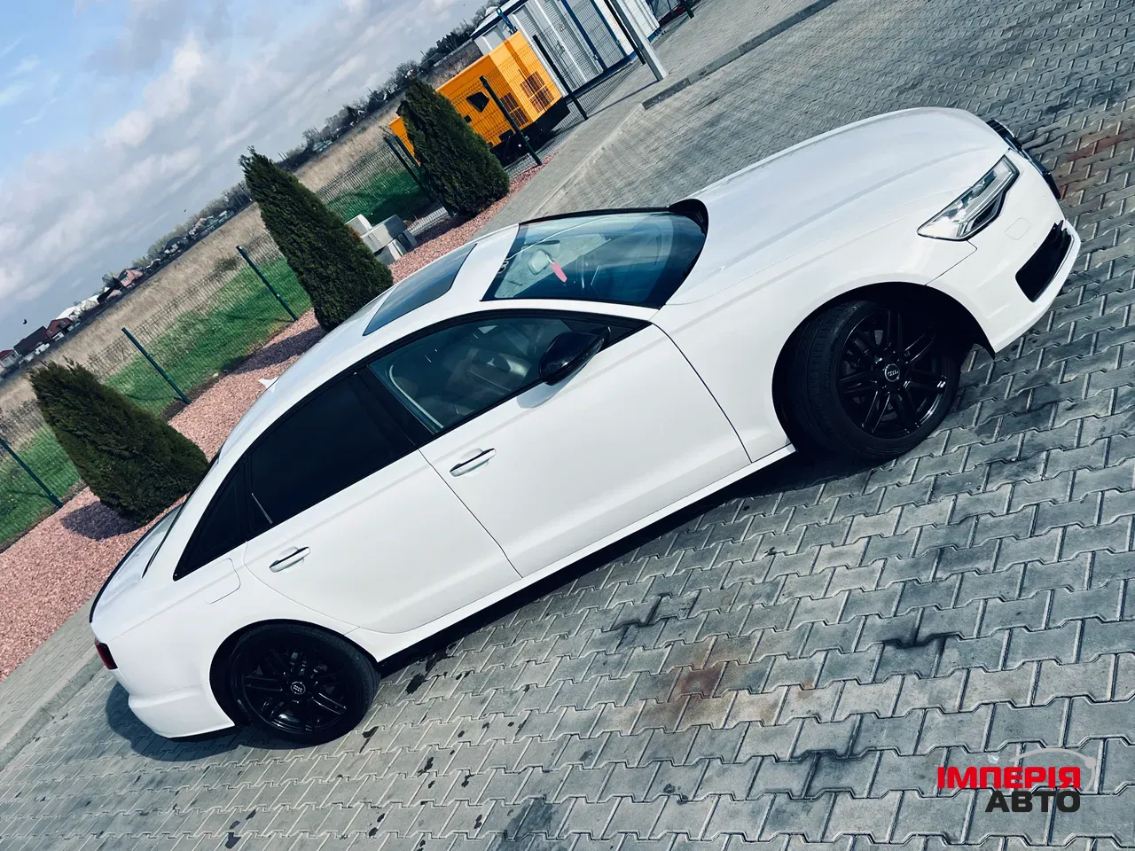 Audi A6 - фото 24