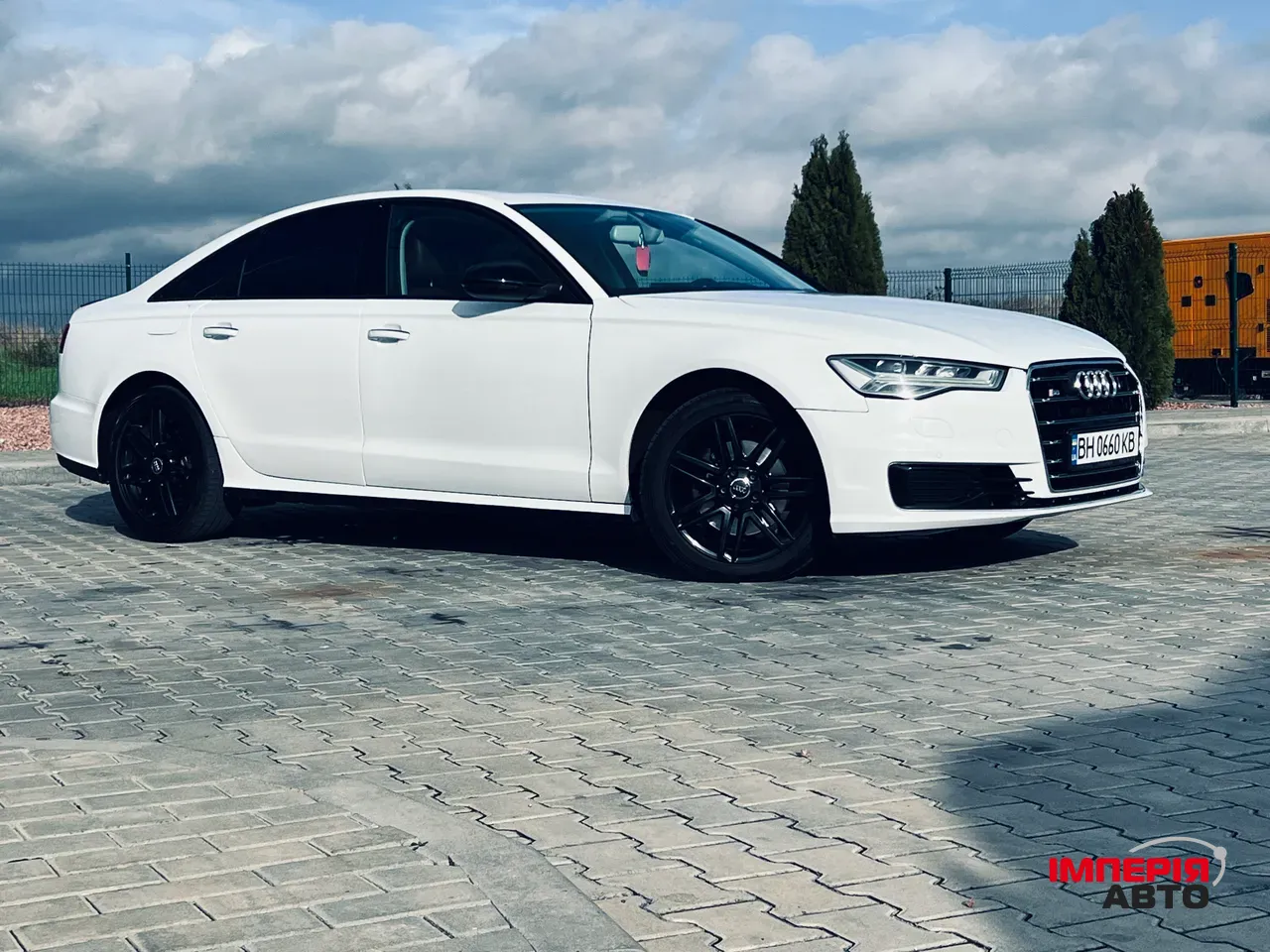 Audi A6 - фото 18