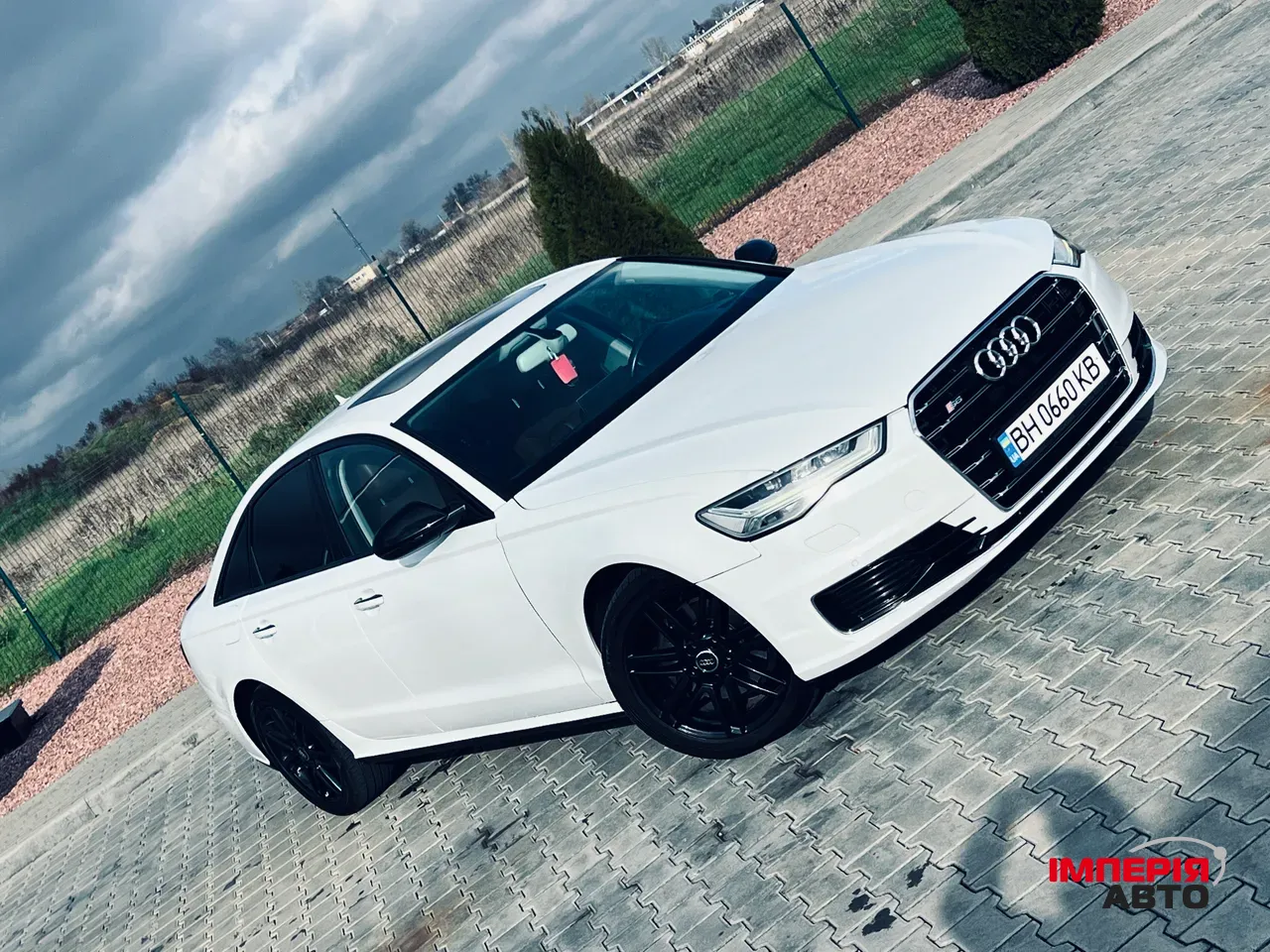 Audi A6 - фото 16