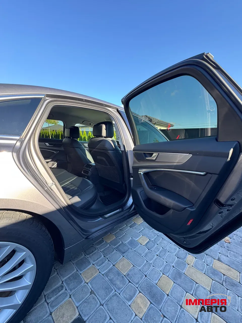 Audi A6 - фото 26