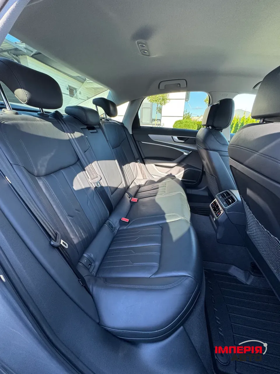 Audi A6 - фото 24