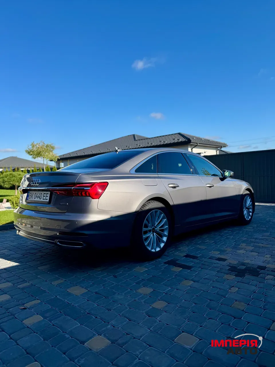 Audi A6 - фото 7