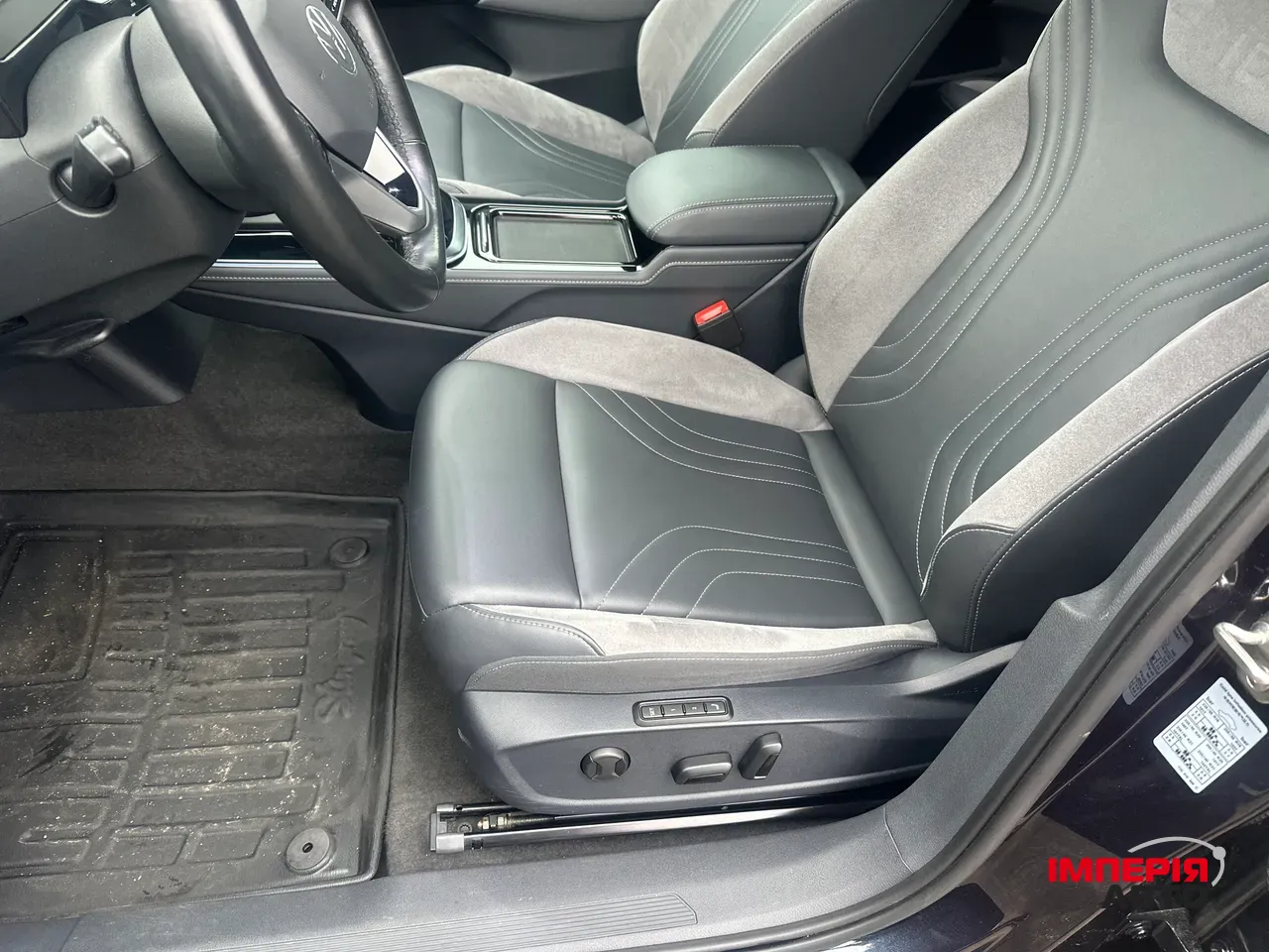 Volkswagen ID.4 - фото 10