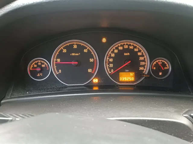 Opel Vectra - фото 2