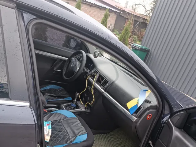 Opel Vectra - фото 4